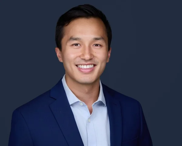 Professional wealth management headshot example 2 - Radnor photography by Images by IBA