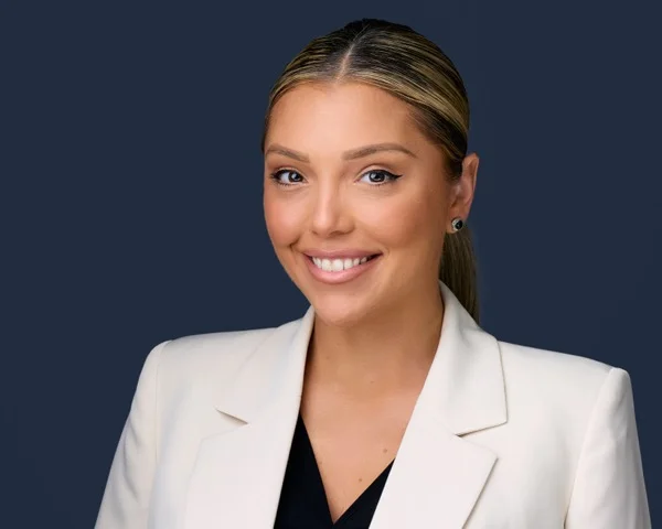 Professional wealth management headshot example 5 - Radnor photography by Images by IBA